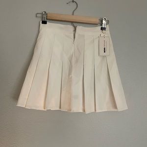 Pleated mini skirt